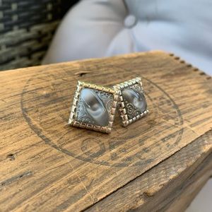 Cuff links